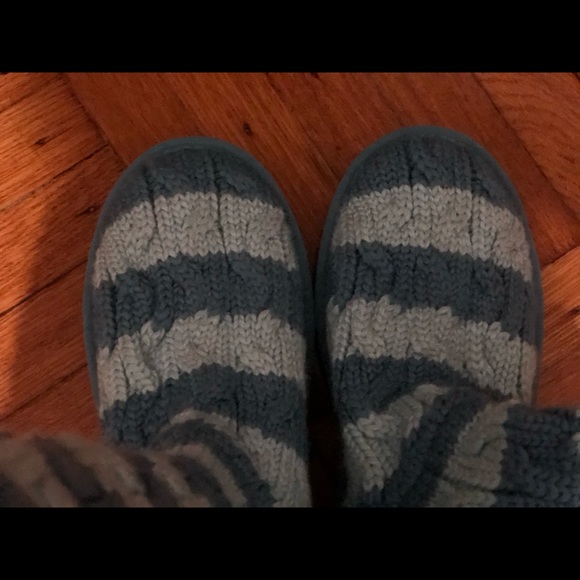 🔸UGG Sweater Boots🔸BRAND NEW🔸Original Box🔸 - Picture 3 of 8